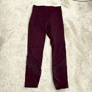 Lululemon pants size 4